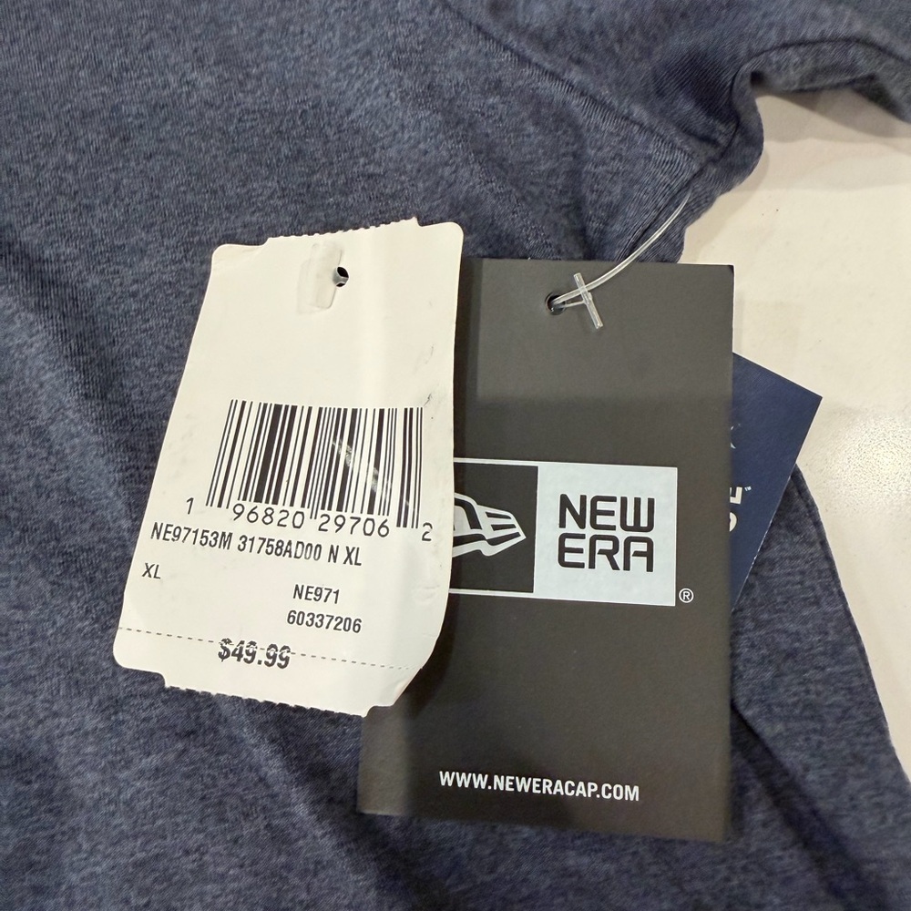New Era Heathered Blue T-Shirt - Picture 2 of 3